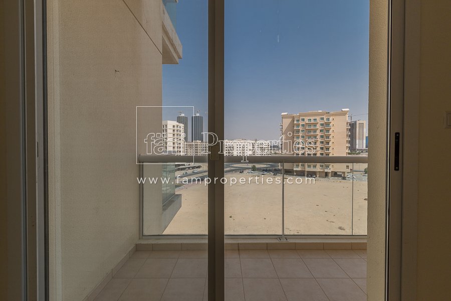 Great location, stylish home, &amp; affordable price! This 2-bed apartment is available for rent at Queue Point. bit.ly/2FEk3xC
Join us at Queue Point for an #OpenHouse this Saturday from 10 AM to 6 PM. Call for directions: +971 55 5508111. #RealEstate #UAE #mydubai #Dubai