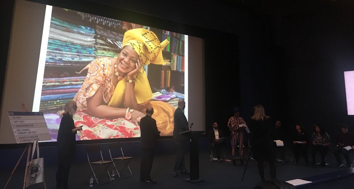 Amazing moment of <a href="/EastEndTrades/">EETG</a> holding <a href="/mayorofhackney/">Mayor of Hackney</a> &amp; of T. Hamlets to account on affordable workspace campaigns #LondonWorkingRent