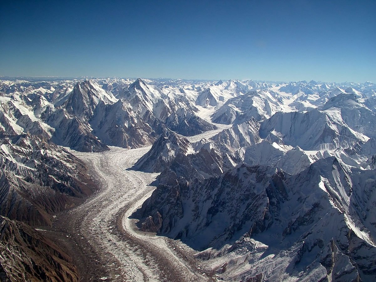 ShQaisartravels's tweet photo. #PakistanTravellers #mountain
#HimalayaRange #KarakorumRange #HinduKashRange #WorldHighestColdDesert #Sakardu #Trekking #hiking #skiing #dessert #WinterStormSkylar #snowday #Travel #hikerchat #beauty #BeautifulPakistan #BeautifulPeople #natural #naturelovers #PakistanZindabad https://t.co/HyPHtFV4YG
