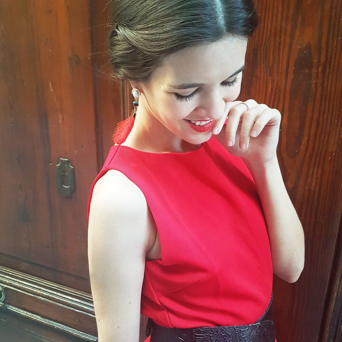 Pinmorella's tweet image. 🇬🇧 In love with the black and red style 🇪🇸 Me encantan los looks en negro y rojo 
👗 @sheinofficial
#red #black #dress #ootd #pinmorellasworld