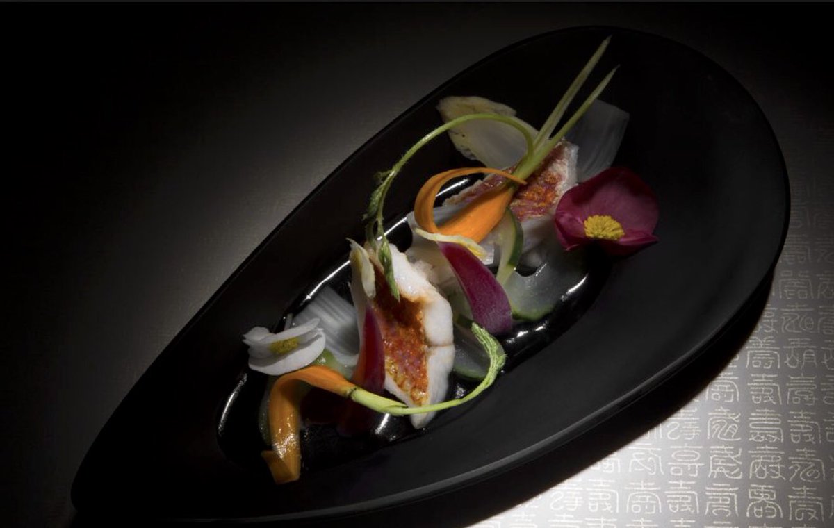 Los hermanos #Adrià, con #dospalillos #10años @barriadria <a href="/calaalbertadria/">La Cala Albert Adrià</a> <a href="/ferranadria/">Ferran Adrià</a> <a href="/Albert_Raurich/">Albert.Raurich</a> rosarivas.es/los-hermanos-a…