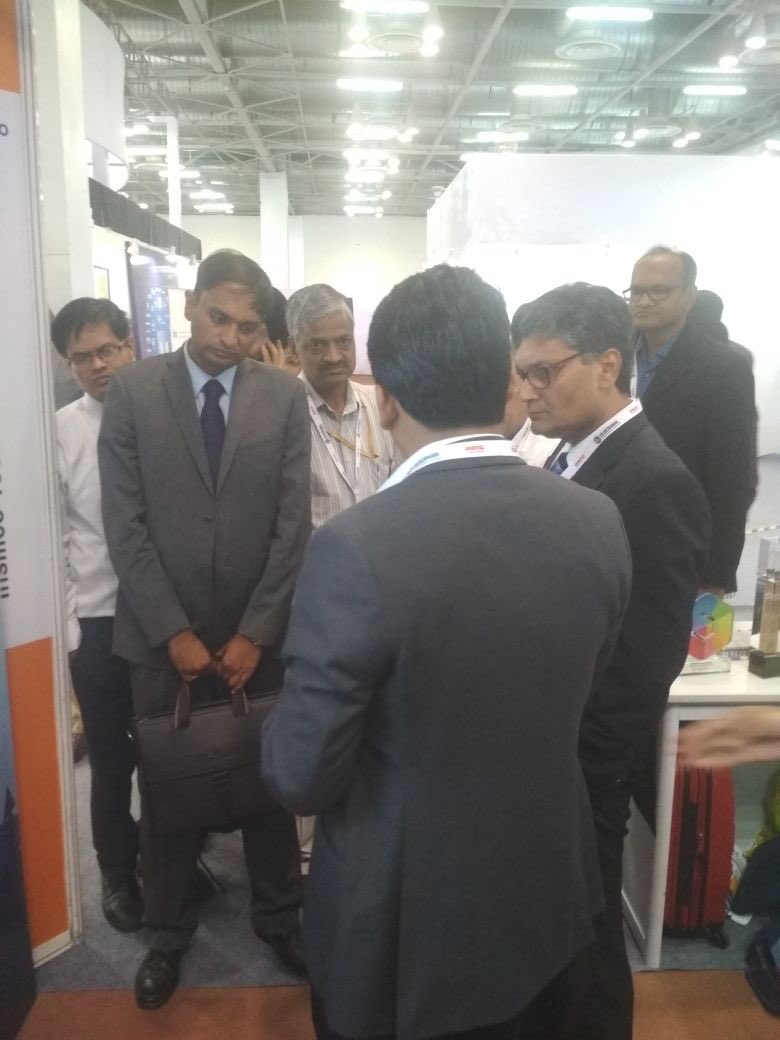 AoTPvtLtd's tweet photo. Thank you @ElecramaLive  and Shri @Karia06Vijay for giving us opportunity to articulate our solution to esteemed delegates from the industry. Hope they were impressed with simplicity #Autofy brings to automation ! #Elecrama2018 #AutofyurHome https://t.co/U2hbQCCGkV