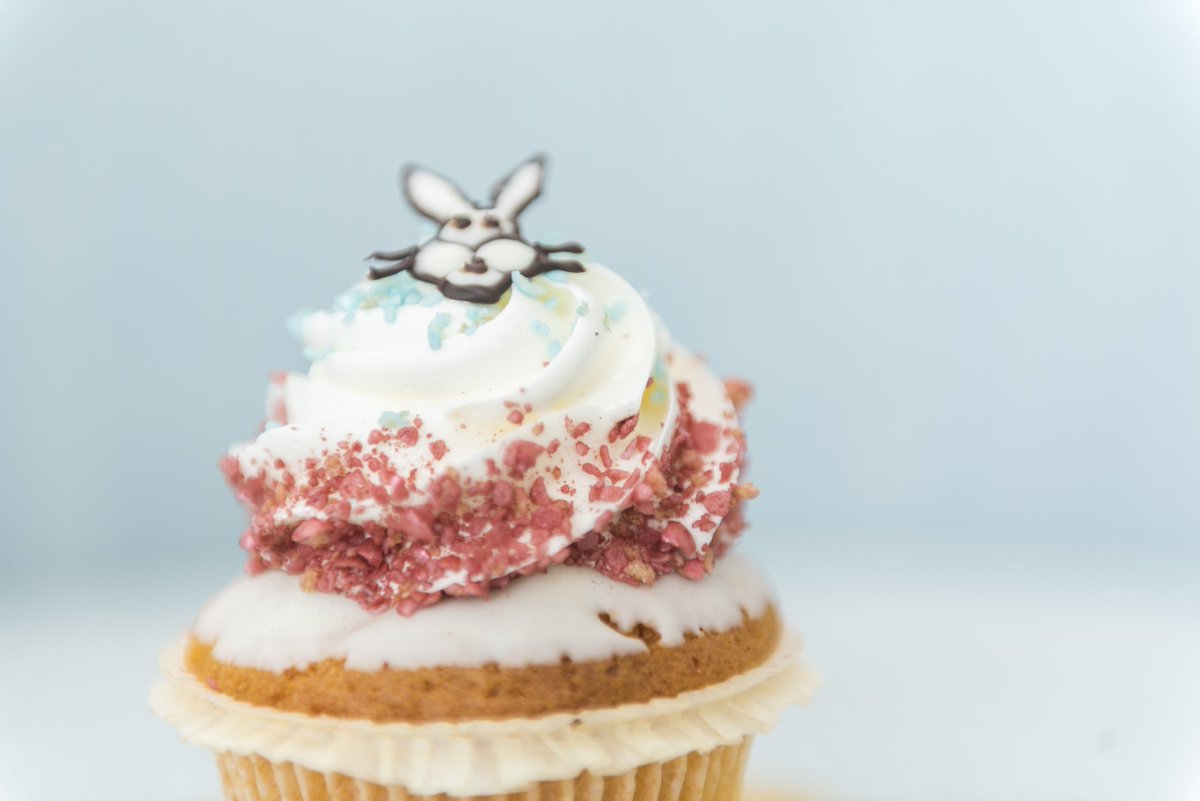 radissonblugs's tweet photo. Treat the family to a traditional buffet at Flavours, enjoy delicious specials at Mokka and Agliolio, or unwind with the perfect cocktail at Swizzles this #Easter!

Discover our menus: https://t.co/0JBt3kaJUP

#BluMalta #RadissonBlu https://t.co/yYROwyN0Pa