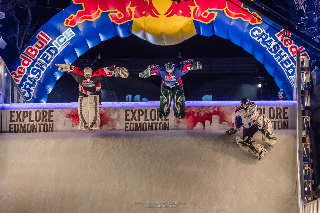 More of my photos from a couple of very fun nights @CrashedIce #yeg #canoncanada #exploreedmonton  #comebacksoon #cityofedmonton #redbull