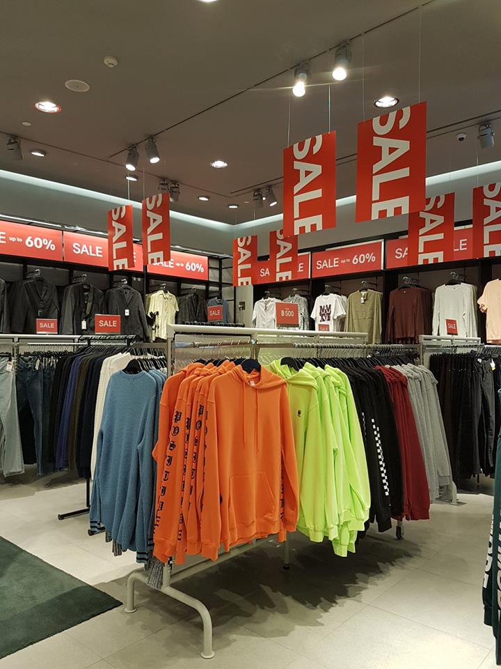 bravobkkmall's tweet photo. 📣H&amp;M MID SEASON SALE ลดสูงสุด 60% ทั้งร้านเลยจ้า เริ่มตั้งแต่วันนี้เป็นต้นไปหรือ จนกว่าสินค้าจะหมด ที่ H&amp;M ชั้น 2  #SHOWDC ห้ามพลาดนะจ๊ะ https://t.co/sEEqCPkEMC