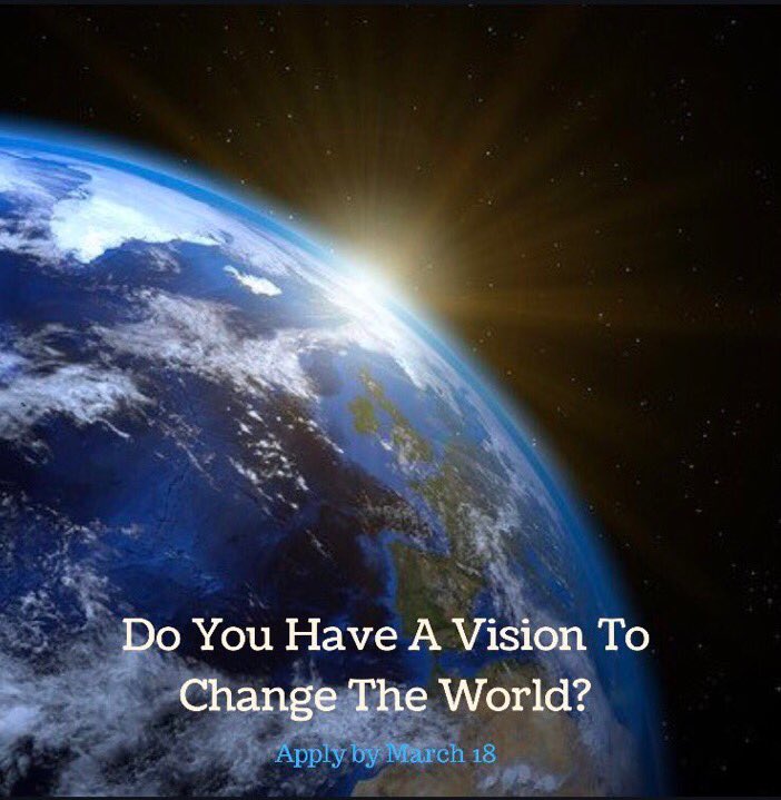 QUTEship's tweet photo. ⭐️We're looking for people with a vision to change the world🌎⭐️for #Ubercamp say @Uberpreneurs authors. #QUT apply👉https://t.co/BGteoOUHud https://t.co/qw7xjAThfL