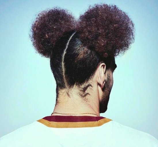 Sporf's tweet photo. 🗣 Barber: "What can I do for you Marouane?" ✂️

🗣 Fellaini: "Have you ever seen Micky Mouse?” 🤔

🗣 Barber: "Say no more....” 🤷‍♂️ https://t.co/xjCosKCtBF