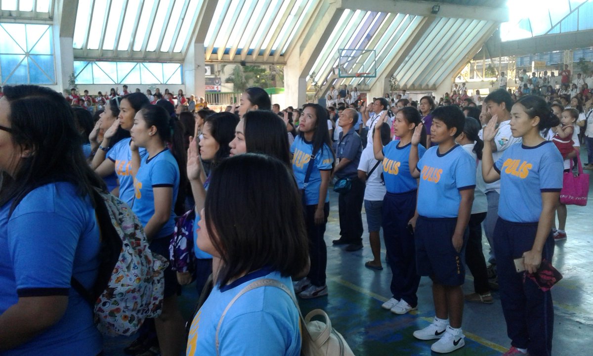 pnpsaf_2sab's tweet photo. #Parade
#CelebrationoftheNationalWomensMonth
#2SAB
#PNPPATROLPlan2030
H2SAB and 25SAC personnel in collaboration with OCPO and Olongapo City LGU parade in celebration of the National Womens Month 2018 from SM to Rizal Triangle. https://t.co/aPTp45eB74