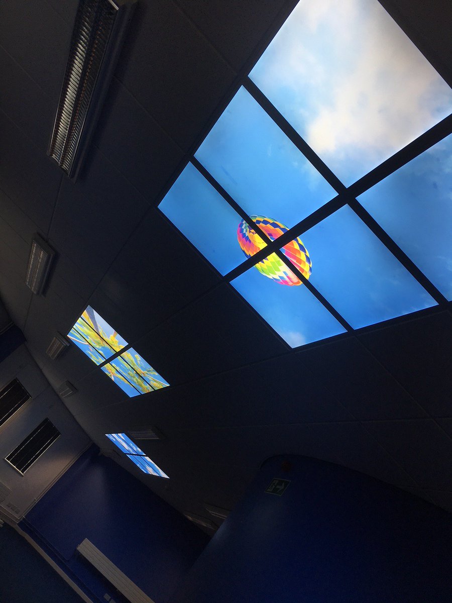 Humphreys Signs On Twitter Brighten Up Your Day Illuminated