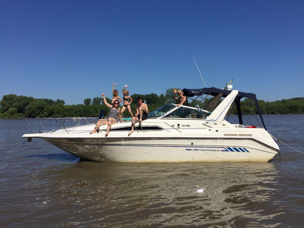 bootkopen_nl's tweet photo. Sinds gisteren aangeboden op https://t.co/8kvdwySxtB: Prachtige Sea Ray Sundancer.
Voor meer info:
https://t.co/HbxwVEoYR6
#tekoop #watersport #bootkopen #boottekoop #searay #varen #botenmarkt #HISWA #zeilen #HISWAAmsterdam #motorboot #sundancer #kajuitboot #speedboot #woonboot https://t.co/yHeV6wPsMU