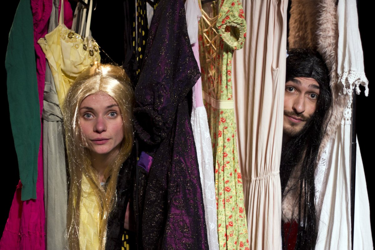 Grappig en indrukwekkend! #Assepoes speelt in @hntdenhaag   op zondag 18 maart. Bestel nu tickets: ow.ly/YLh230iRhYj