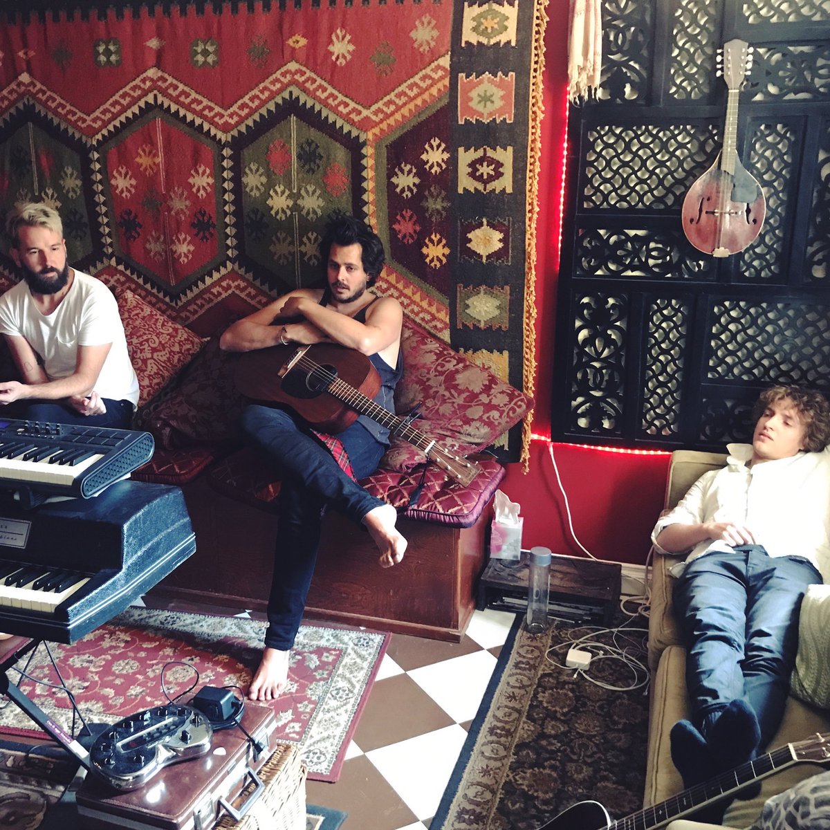 Le Lab Mastering (@lelabmastering) on Twitter photo The song Over My Shoulder, by <a href="/AliochaOfficial/">Aliocha Schneider</a> , <a href="/JasonBajada/">Jason Bajada</a> and <a href="/mattholubowski/">Matt Holubowski</a> is on iTunes. We did the mastering at our studio recently!
<a href="/audiogram_/">Audiogram</a>
#mastering #montreal The song Over My Shoulder, by <a href="/AliochaOfficial/">Aliocha Schneider</a> , <a href="/JasonBajada/">Jason Bajada</a> and <a href="/mattholubowski/">Matt Holubowski</a> is on iTunes. We did the mastering at our studio recently!
<a href="/audiogram_/">Audiogram</a>
#mastering #montreal