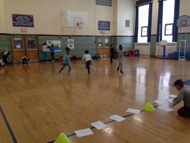 KellySchoolPE's tweet photo. Literacy Day in Physical Education @KellyElementary @MamaBearTeele @dmdacosta13 #wo2world https://t.co/xciXci1knV