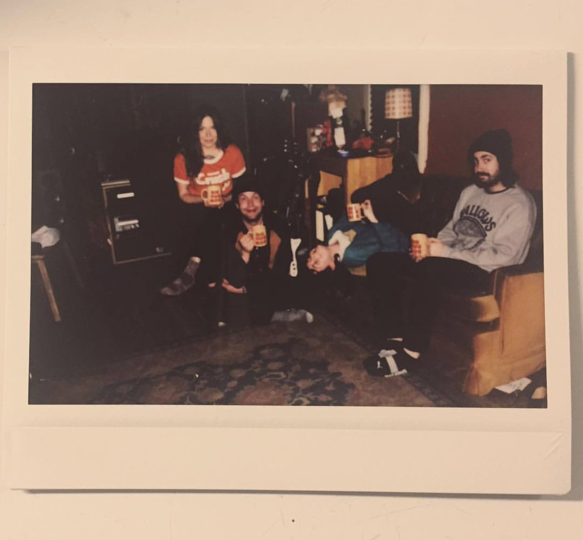 Exclusive Stream: <a href="/NeverBetters/">Never Betters</a> – Listen to their new EP “Guns + Roses’ Roses” ow.ly/htip30iVndW