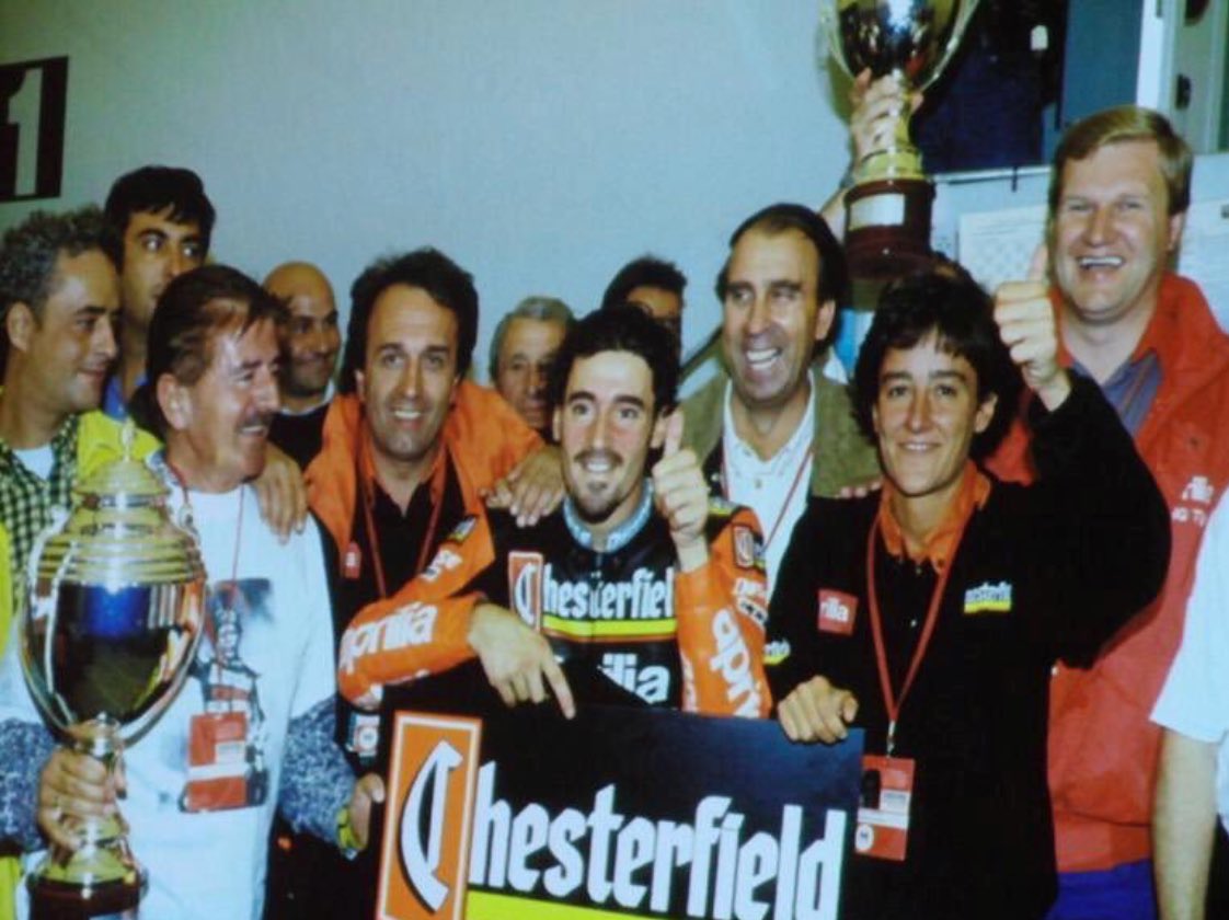 Mi hai dato la possibilità di diventare grande con <a href="/ApriliaOfficial/">Aprilia</a> e oggi hai lasciato un gran vuoto in tutti noi e coloro che amano le moto. 
Ciao Ivano🙏🏼