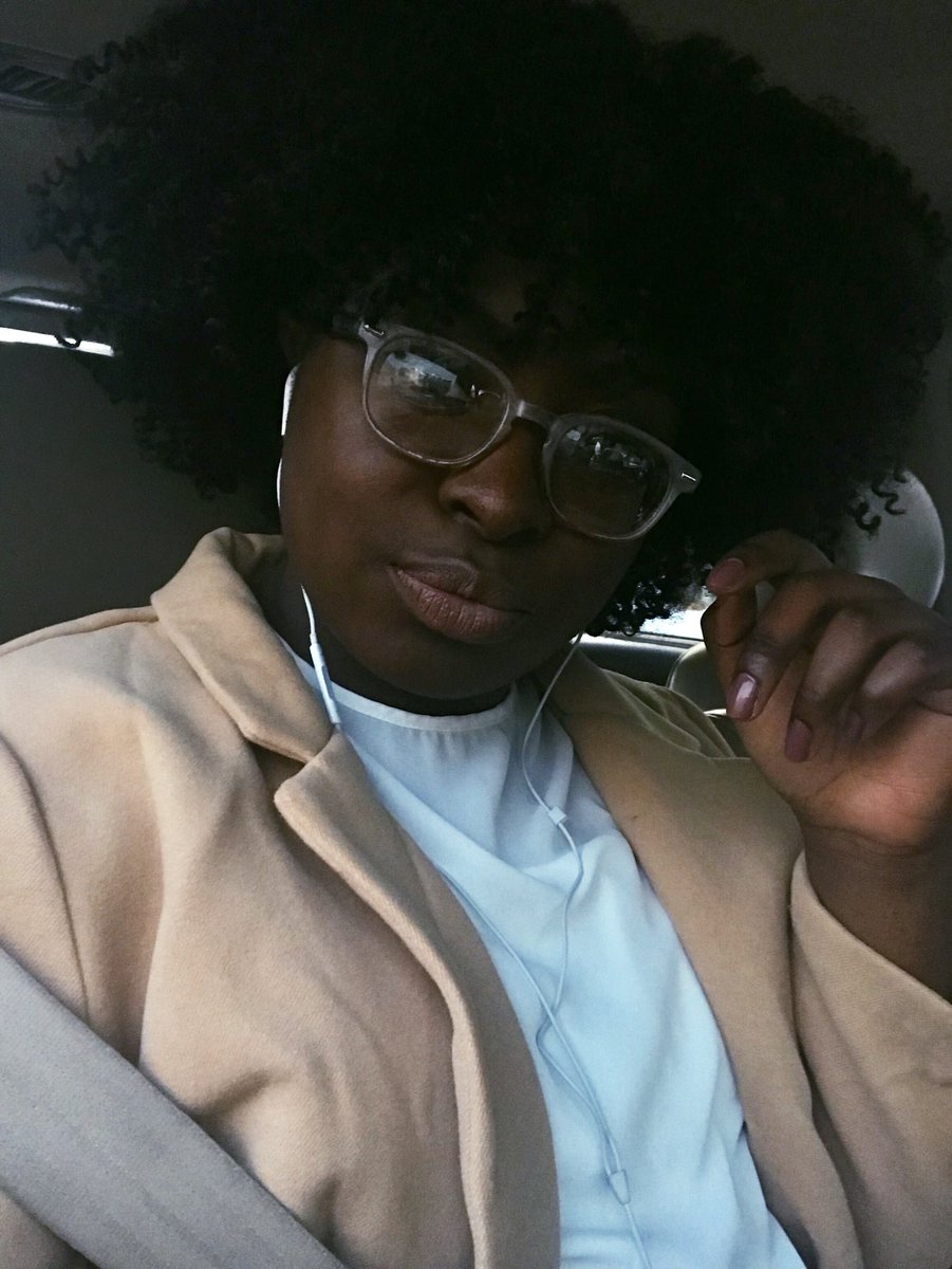 zaritaylor_'s tweet photo. @meredithdclark #BlackTwitterClass https://t.co/HUyjxK4YK0