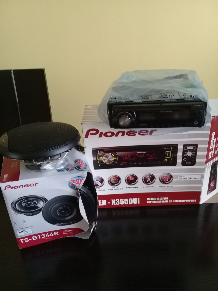 #Rt #Quito #Vendo #Ventas #radio #pionner #parlantes #usado #buen #estado <a href="/akyanuncios/">Akyanuncios.com</a> <a href="/EcuProm/">Anuncios Gratis EC</a> <a href="/QuitoRetweet/">Quito Retweet</a> <a href="/Mercadolibre_ec/">Vende & Compra Aki</a> <a href="/QuitoRT/">Quito RT</a> #whatsapp 0992552602