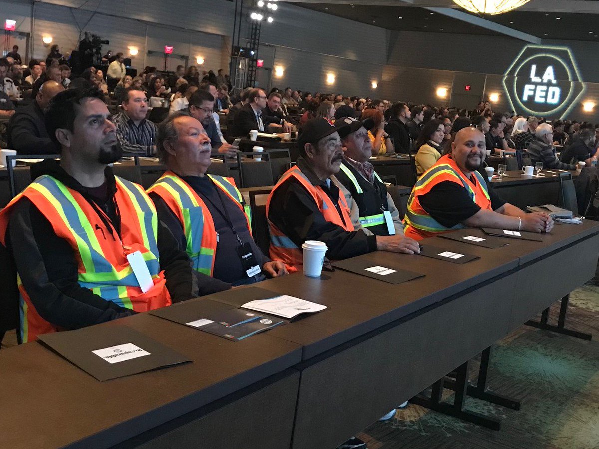 PortDriverUnion's tweet image. Presente!! #WorkerCongress #Inseperable #HeroesWearVests