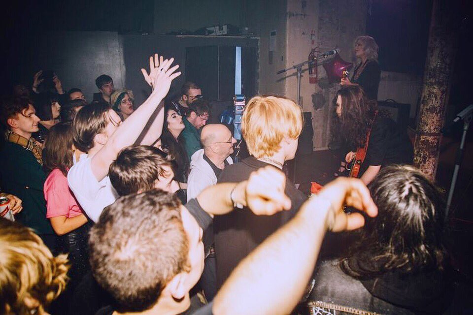The_VanTs's tweet photo. We start pre-production this weekend...who wants new tunes? https://t.co/ZOT6rT5cAd