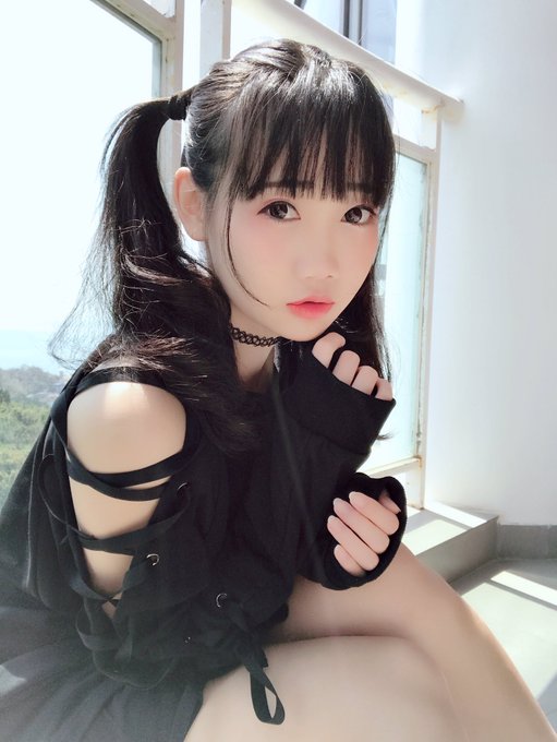 Twitterのコスプレ画像18