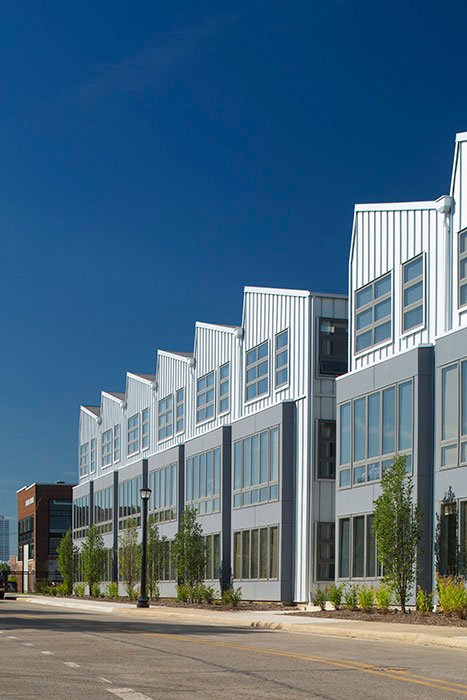 CITYSPACE1's tweet photo. Located steps away from all the action in Downtown Columbus, the Short North, German Village and the Arena District, our apartments offer the best location, amenities and price. 
Call us today for your personal tour! #sixtyspring #batteryB #apartments #downtown #columbus https://t.co/eD6gpUhNN0