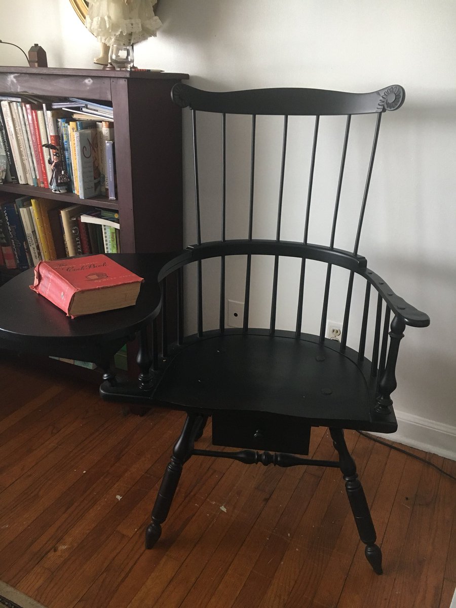 beekmanplace78's tweet photo. My #vintage #cookbook sitting on my #writingchair the cookbook dates back to 1948 https://t.co/i1nAjdoP9q