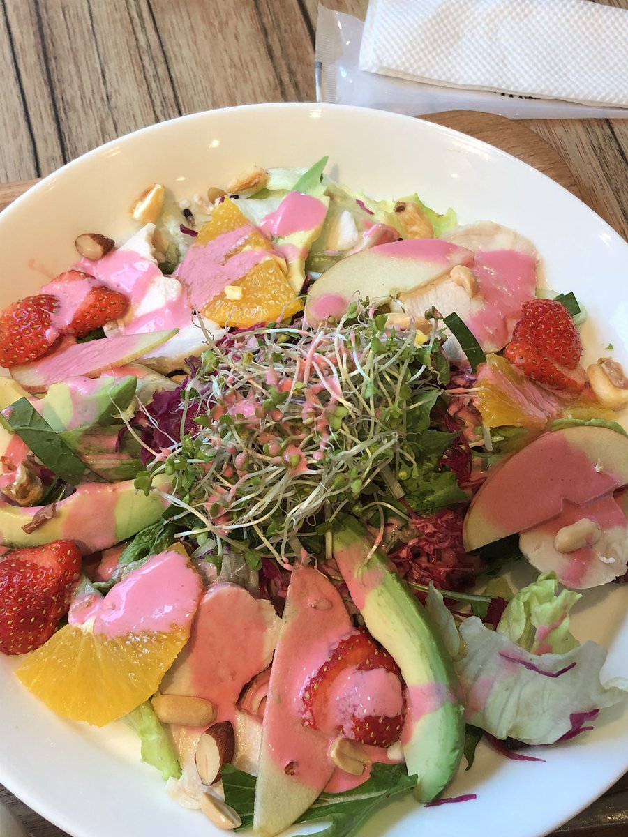 sayasapo0929's tweet photo. 野菜な生活😚💗🌽🐝🍎☀️🍆🌼🍓
ビューティサラダで綺麗になれたかなー🤤💋
@everythingsalad
#everythingsalad
#Salad
#salads
#サラダ
#パン食べ放題
#BRUNCH
#yammy https://t.co/btcp6QP6wK