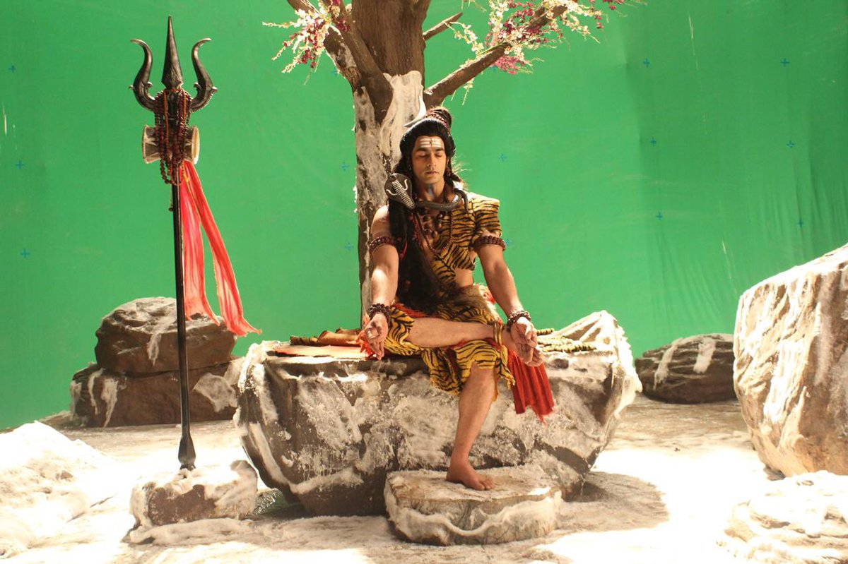 When Shiva beats his DAMRU- Evil shakes, while the wise awakes. Watch the story of Vignaharta Ganesha on Sony tv every Monday to Friday at 8:30pm.