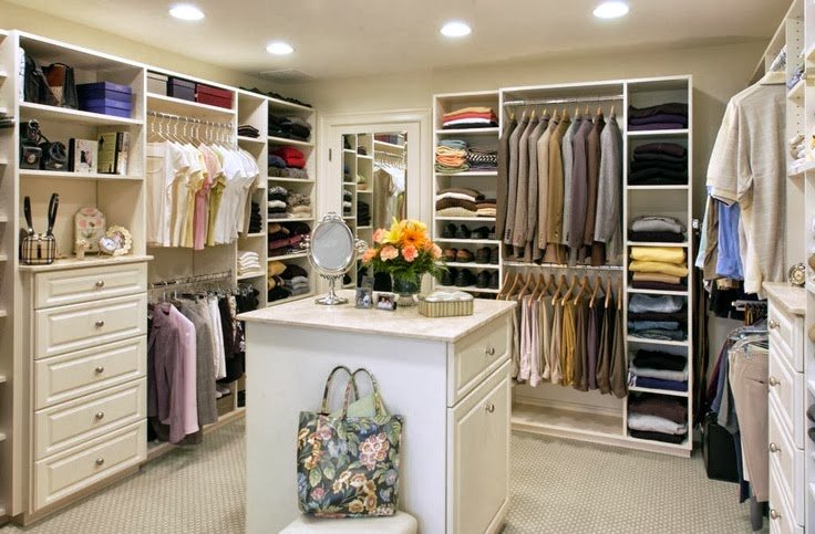 Ecoepoque's tweet photo. Non c'è bisogno di immensi #spazi per realizzare una cabina armadio, l'importante è avere lo spazio utile di #movimento, oltre a quello che servirà per riporre tutti i nostri #vestiti. Ecco qualche #idea per realizzare una cabina #armadio degna di nota! > https://t.co/UWwcq62jsf https://t.co/bJZCtwtQYh