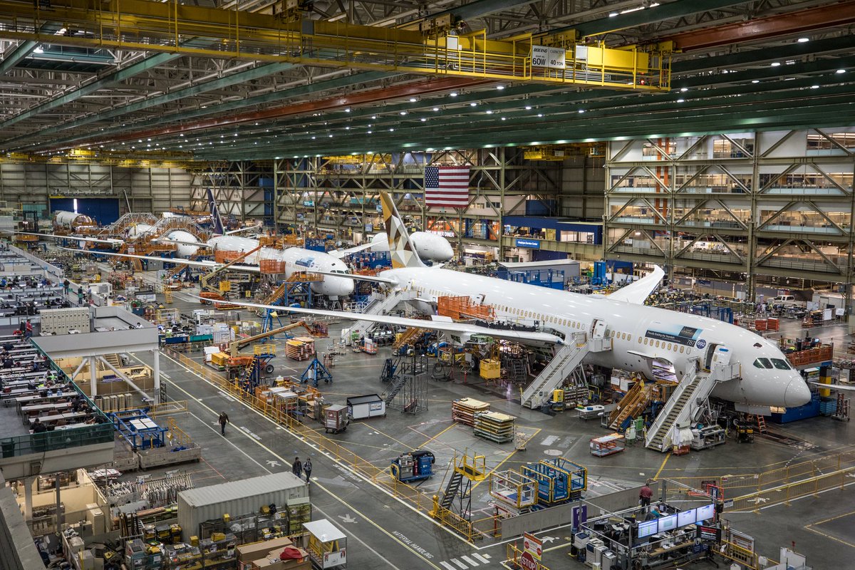 Deeeelliiiaaa's tweet photo. Today we had a very, very awesome tour trough the Boeing Manufacture in Everett. We saw where all the Boeing Airplanes are assembled. Inclusive the Boeing B777. It goes only 14 weeks to build a B777! Big thanks to @Boeing 😊 #boeingfactory #everett #b777 #b787 #flyswiss777 https://t.co/vKjD4rCBGR
