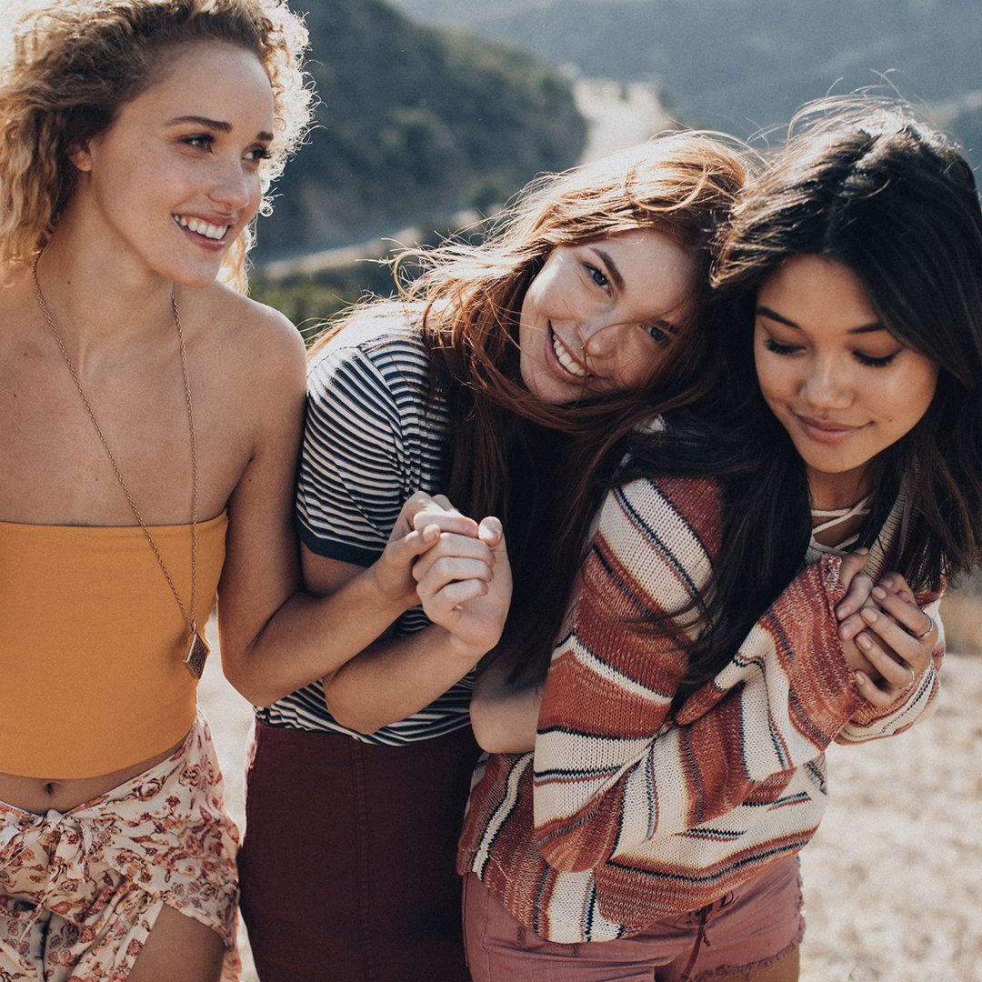 Tillys's tweet photo. 🧡🌼✌🏼 https://t.co/shfJuFNdYS