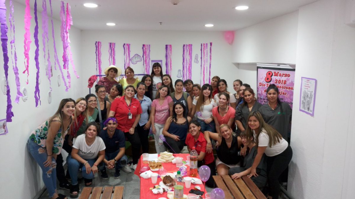 Hay equipo femenino Compañeras@RamonMuerzaSEC <a href="/SubOrganizacion/">jose medina</a> <a href="/aldecoto/">alberto aldeco</a> <a href="/JairDominguezAR/">Hola Jair</a> <a href="/CrisBarracas220/">Cristhian Ramirez</a>