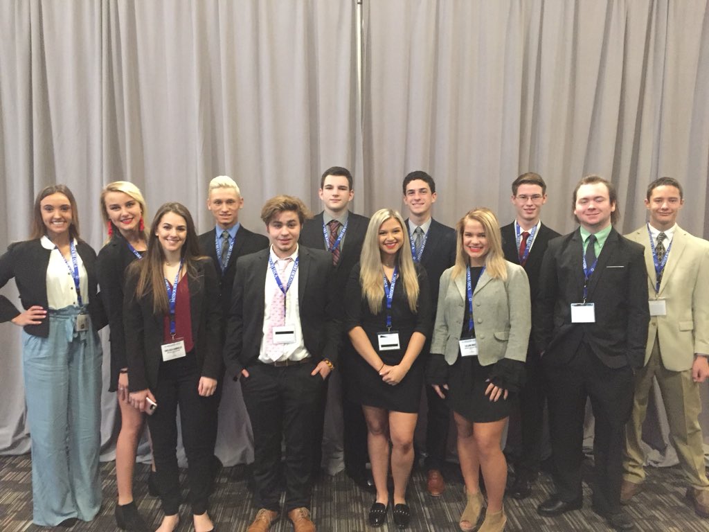 WSD_LibertyDECA's tweet photo. State Qualifiers. About to receive our awards!
#ASCENDKC70 https://t.co/BK6K5ixkwW