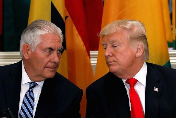 BREAKING: #POTUS #DonaldTrump has FIRED U.S. Secretary of State Rex Tillerson and has replaced him with CIA Director Mike Pompeo. Is #Trump making the right decision? Share your thoughts @ bit.ly/2mbTiY9 #TillersonOut #BREAKING #PoliticsToday #TuesdayThoughts