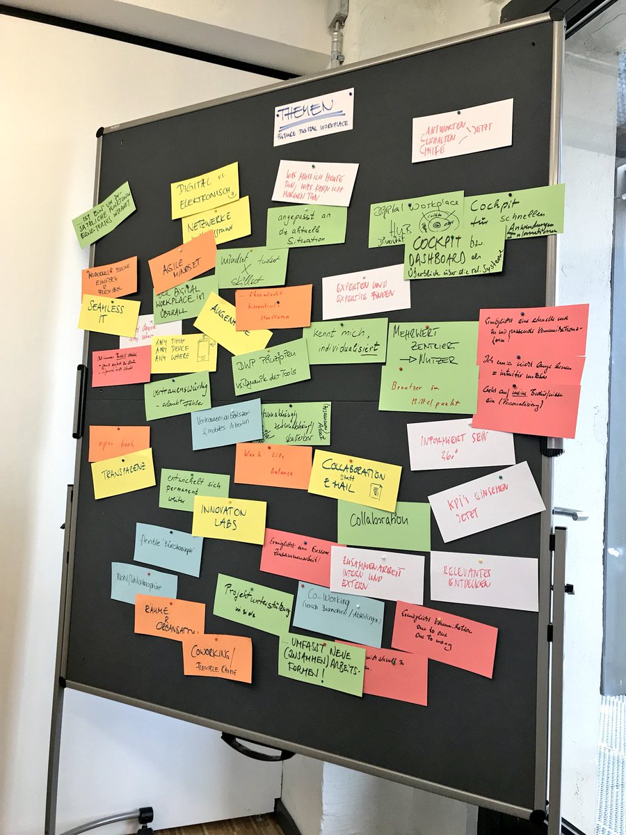 lukizzl's tweet photo. Klasse Session mit @timmfriebe über den #DigitalWorkplace der Zukunft:

Differenziert, nutzerzentriert, dynamisch, relevant, offen und auf Augenhöhe 🌱 #IB_SBC

#mindset #skillset #toolset

#DigitalLife https://t.co/AfqVPTNNa3