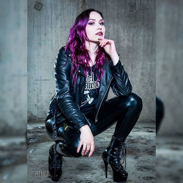 Zer0orb's tweet photo. Heavy Metal! A latex'n'leather shoot with @princegenious online at https://t.co/HbUrBkGNaG
#heavymetal #latex #leather #boots #steelmachine #leatherjacket https://t.co/ZfKzu2CO8S