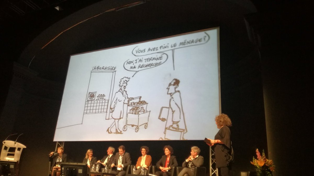 DoubleYou_Fr's tweet photo. Colloque Inter'elles à la cité universitaire, #interl # innov4all https://t.co/vkmmZDzY1K