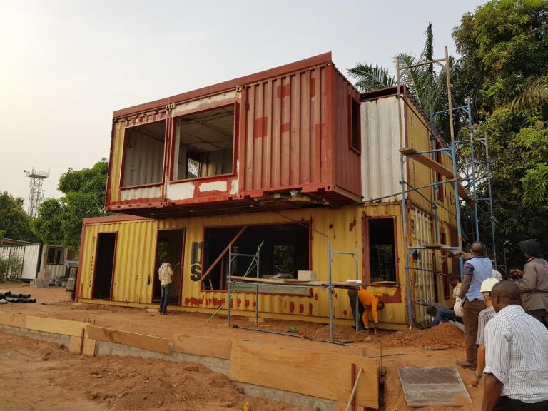 obeezytech's tweet photo. Shipping container home in kado, abuja. https://t.co/3I5fIcQpec