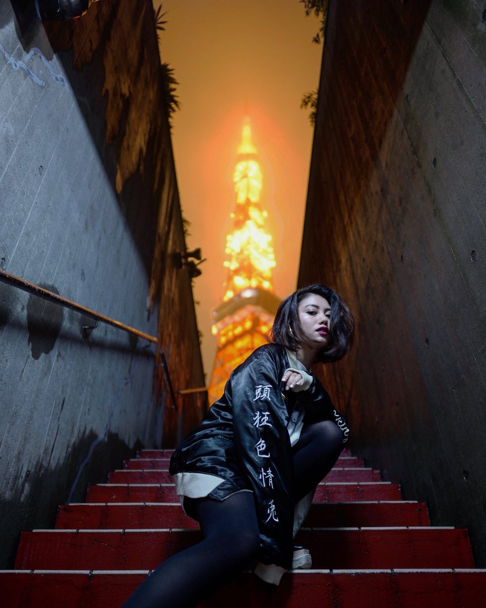 fxxkingrabbits's tweet photo. “頭狂色情兎（とうきょうしきじょううさぎ）”

TOKYO SOUVENIR JACKET
https://t.co/aFceTLWneM https://t.co/cUVqiiMjer