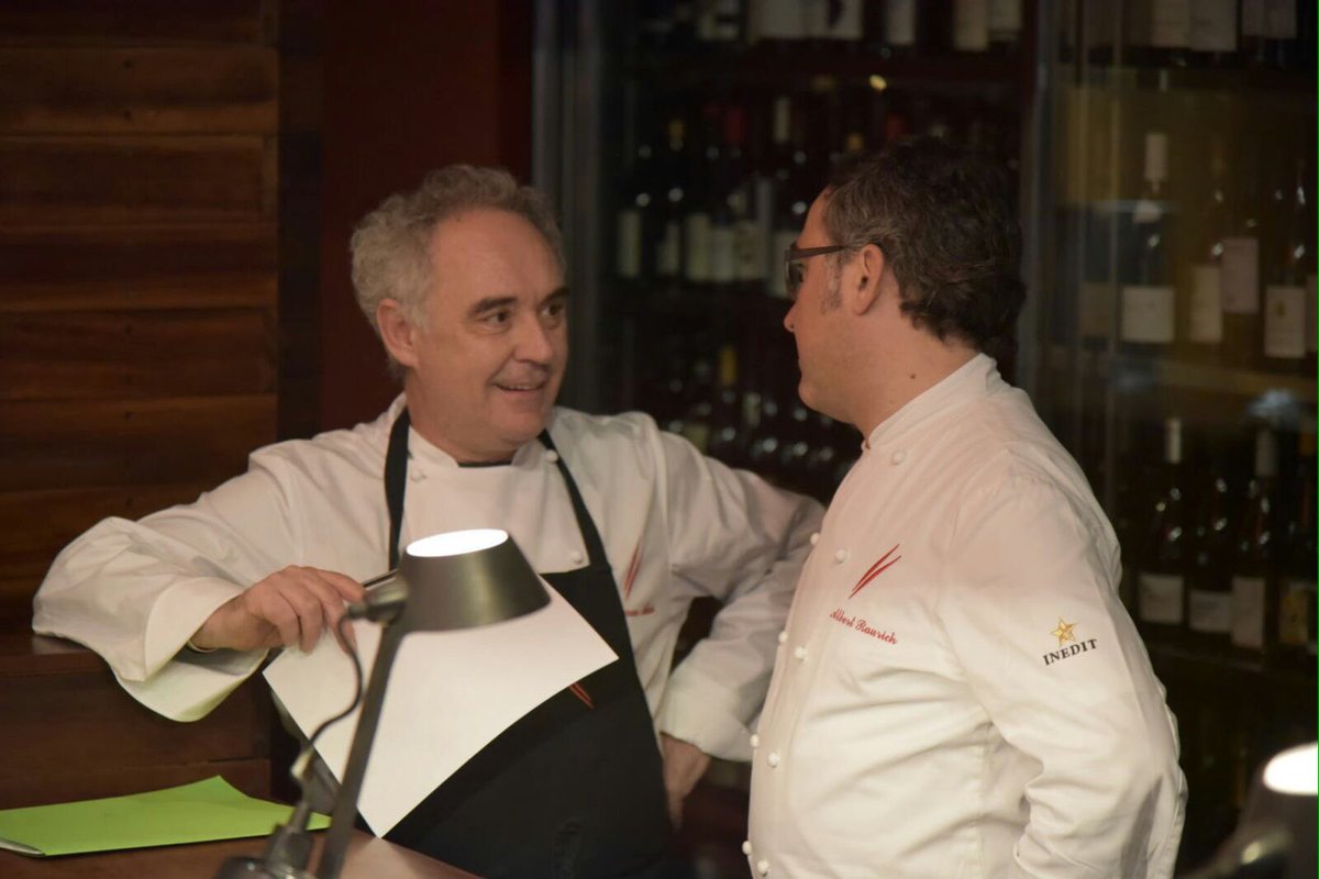 Èpic sopar el d'ahir a la nit amb <a href="/ferranadria/">Ferran Adrià</a> i @barriadria!!Gràcies a tots els que ho vau fer possible!! #AlbertAdrià #FerranAdrià