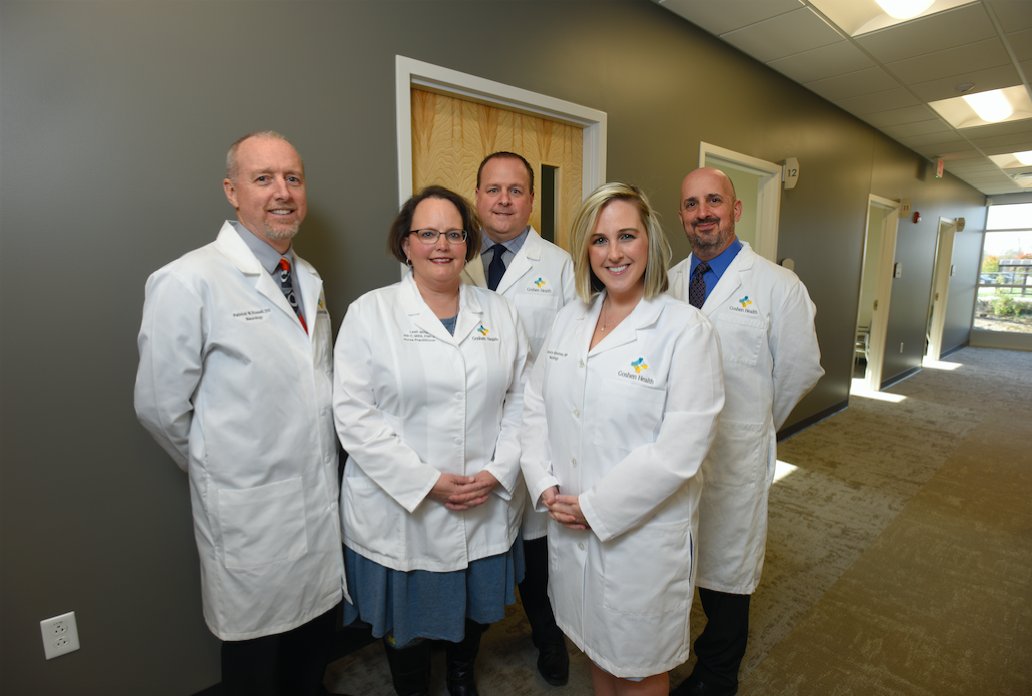 GoshenHealth's tweet photo. It's #BrainAwarenessWeek! We'd like to celebrate by honoring this brainy team. From treating diseases and offering counseling and education, this team inspires us. Thank you for all of your hard work!
Read more about the team here: https://t.co/mPxW27MQOo
#GHBeWell #NeuroCare https://t.co/ABynLcySSm