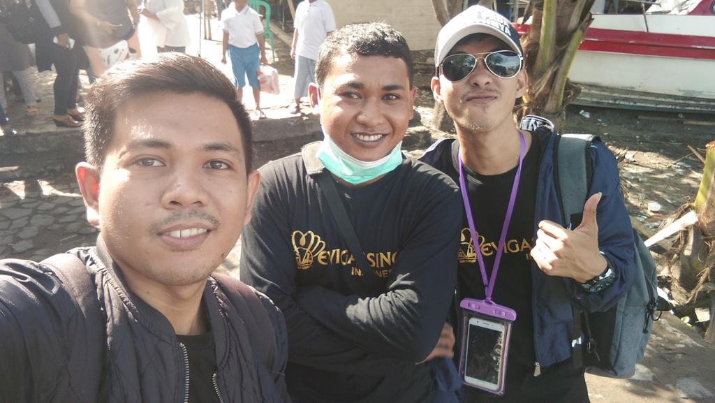 Heiii kamu, yah kamu.. kamu yang ada disana sedang apa kamu
#EviMasambaAtKilauDMD