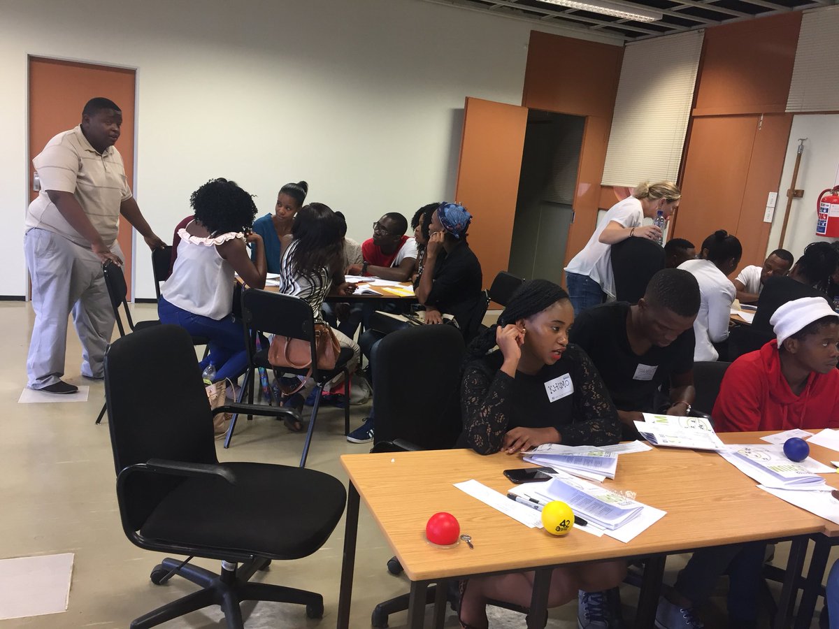 project_ICEP's tweet photo. Our former Deputy Chairperson @katlegokhule facilitating the #Scrum simulation for the day with the help of @joPerold from @agile42 ....interesting day indeed, learned some new things https://t.co/XhyUD5laKE