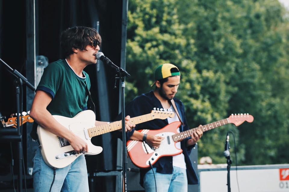 BichesFest's tweet photo. On profite du nouveau clip de @bornidiott pour vous ressortir une photo de leur passage sur la scène de la première édition du #bichesfest !
Courez vite voir "Hate & Scorn", extrait de leur album After School ➡️ https://t.co/Kz1bKmfEFw https://t.co/qnAK3HZAJz