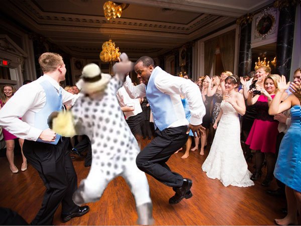 KequeMage's tweet image. Hillary bustin&apos; a move at the fall dance
#TuesdayThoughts #rexit