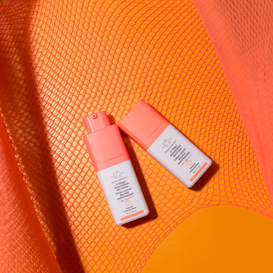 mydrunkelephant's tweet photo. "It has antioxidants, peptides, vitamin C and cucumber extract for firmer and brighter skin around the eyes, and gentle enough for both AM and PM use." - #drunkinlove #drunkinlove #letsdance

https://t.co/XSYsR20Iam https://t.co/3Hbnnoskxi