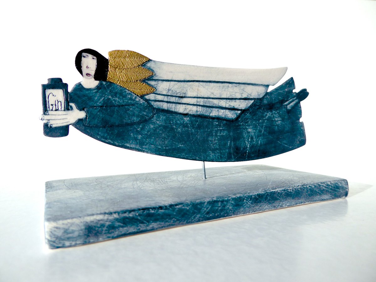 Wendy_Kershaw's tweet photo. Delighted that my Gin Angel has won an award in the Cone Box Show, appearing at NCECA, Pittsburgh, this week. https://t.co/lEyJlGIsEw