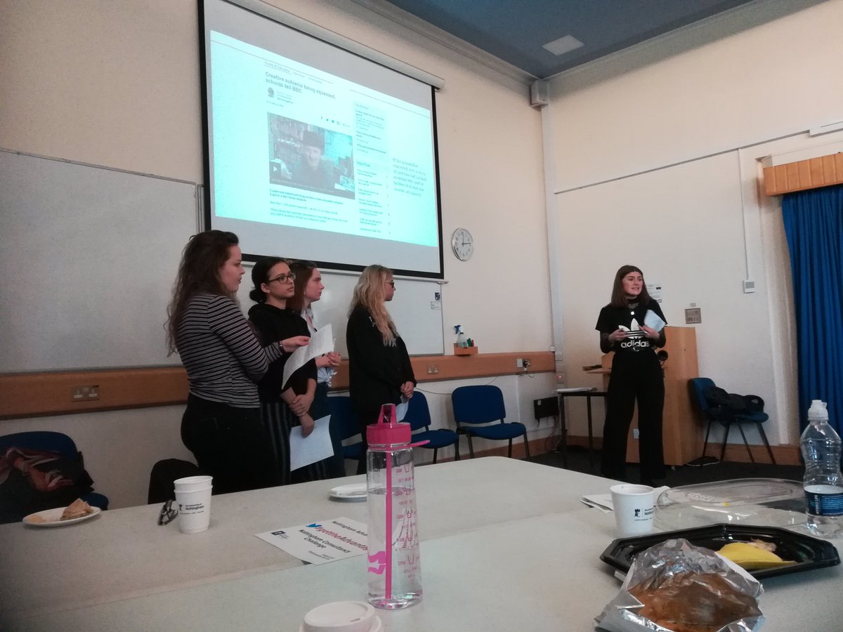 Well done to our @AdvantageAward Consultancy Challenge team, great presentation today about their work evaluating @NottsFOSAC and recommendations for the future