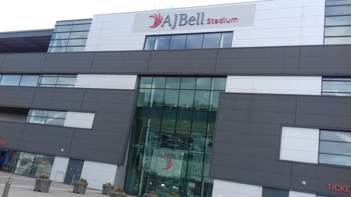 BLGCofficial's tweet image. Great 'Club 13' networking event today. Thanks to @SalfordDevils and @TrustSalford for the invite. Great talks &amp;amp; very thought provoking on the similarities between Rugby League and businesses. We are excited to be involved! #LocalSupport #FutureGeneration #CreatingPaths