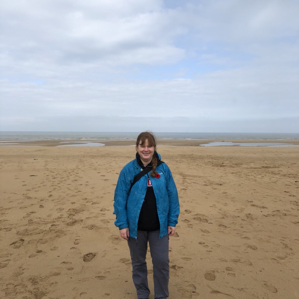 GlblCanuck's tweet photo. It’s always a privilege to be back at Juno Beach! #juno14 #cwdhseurope @JunoBeachCentre #theywalkwithus https://t.co/o5ambLKPbN